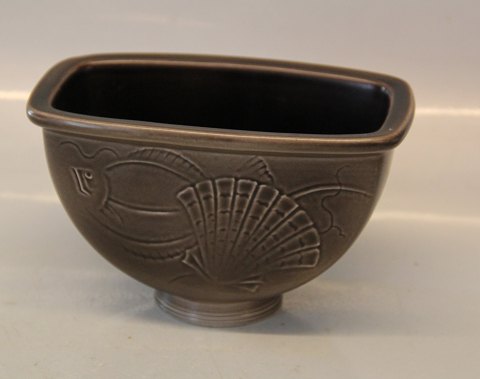 Aluminia kunstfajance Aluminia Solbjerg 1602-183 Skål: "Vuggen" 10 x 17 cm Fisk og musling  Nils Thorsson 1934