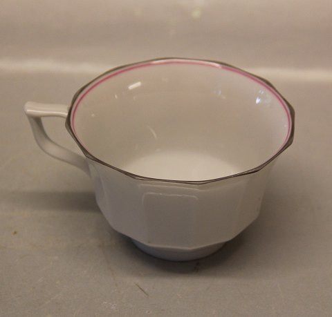 Palads  8608-1536 Kop og underkop ca 13.5 cm (072-073) Rød / pink ekstra kant 8608-1535 guld og grå kant
