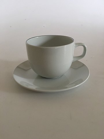 Royal Copenhagen Blåkant Kaffekop med Underkop No. 072/070