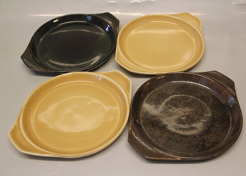 Patella Royal Copenhagen Art Pottery Magnus Stephensen 14317 RC Plates with handle 21 cm,