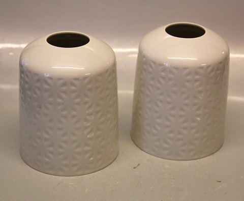 Kongelig Dansk Kgl. Hvid lampeskærm med relief 14 x 12 cm ca 1964 pendel Blanc de Chine