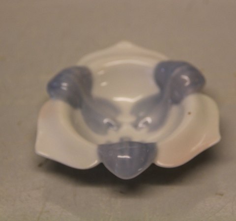 B&G Porcelain B&G Art Nouveau Lotus flower 11 cm Pre 1915 - Blue