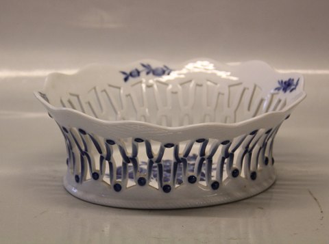 Old 8199-10 Fruit basket, oval 9 x 24 cm Danish Porcelain Blue Flower braided Tableware