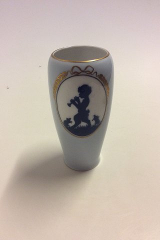 Royal Copenhagen Art Nouveau Vase med Faun og mus af Else Hasselriis No  1965 / 235