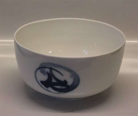 B&G porcelain  Blue Koppel 047 Bowl 12,5 x 23 cm (577)