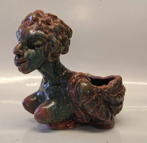 Brown glazed lustre Jens Jacob Bregnoe Woman with basket. JJB Own Workshop 20 x 23 cm