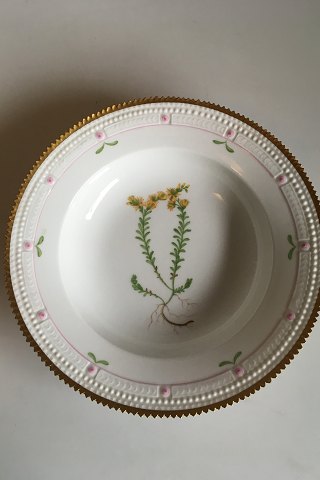 Royal Copenhagen Flora Danica Dyb tallerken No 735/3545