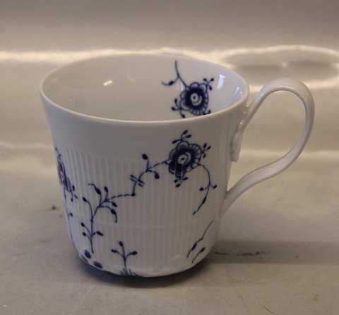 Blå Elements Kongelig Dansk Porcelæn Musselmalet 090-1 Højhankskop 10 cm, 33 cl sort Mega Riflet (1017048)