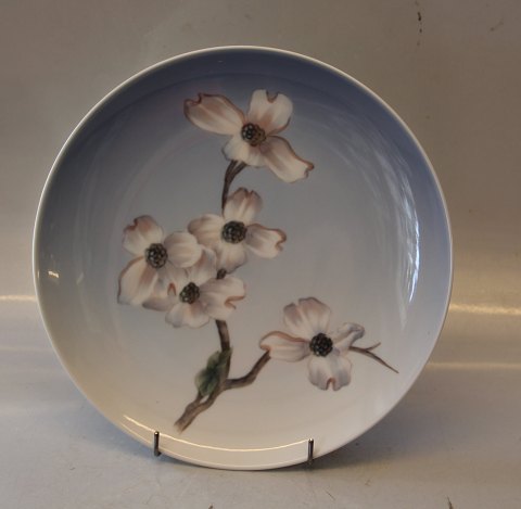 Kongelig Dansk 2830-1125 Kgl. Dekorativ Platte med brombærgren 25 cm
