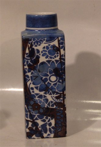 Aluminia Copenhagen Baca Faience RC Faience 780-3259 Blue Squarre Vase 22,5 cm Baca. Johanne Gerber 1963