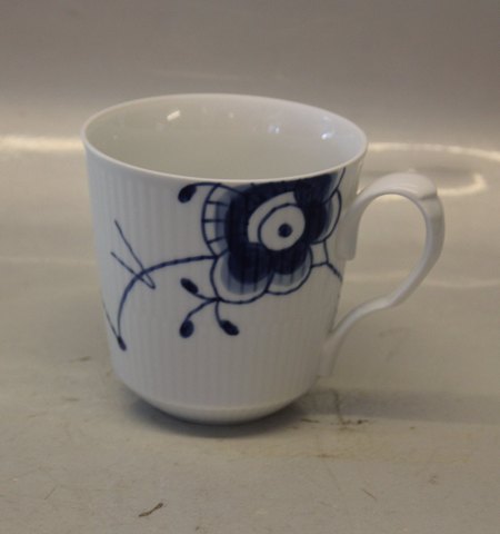 Blue Fluted MEGA Danish Porcelain 104-1 Large mug with handle, 46 cl. 10 cm (1016879) Mega Blue