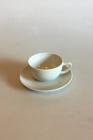 Royal Copenhagen Hvidpot Kaffekop og underkop No. 6231