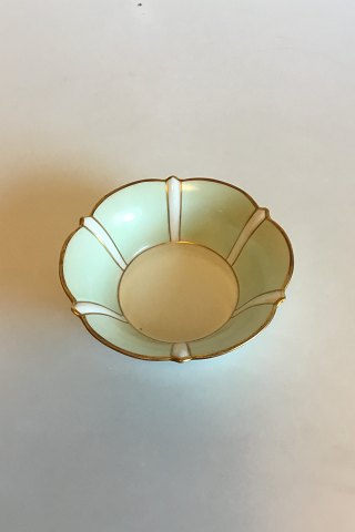 Bing & Grondahl Service with green decoration with gold on form 507(Herregaard) Little Bowl