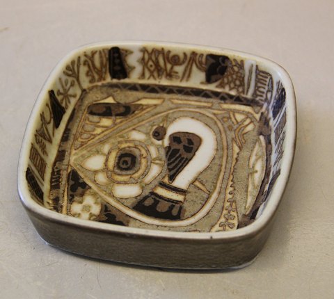 Aluminia Baca kunstfajance¨719 Nils Thorsson Aluminia Fajance 719-2882 Firkantet brun skål, lille 11 x 11 cm