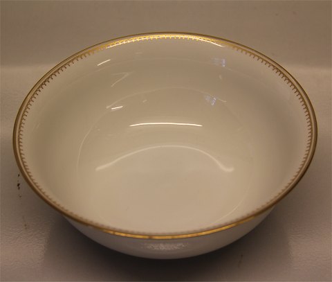 044 Rund skål 7 x 18 cm (312)	 B&G Menuet: Hvidt porcelæn, takket guldkant, hvid, form 601 Bing & Grøndahl 