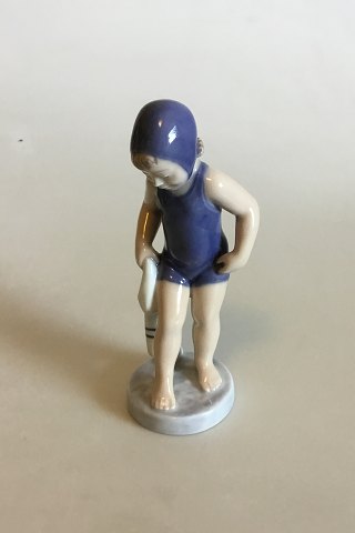 Royal Copenhagen Månedsfigur Juli - Badepige No. 4529