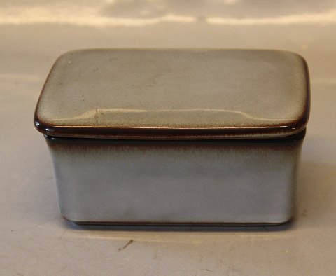 SONJA - Bornholmsk Keramik fra Søholm Smørskål med låg 6,5 x 14 x 10 cm