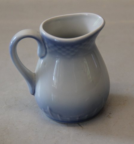 801 Small Creamer 7.5 cm (1039) 0.5 dl.  B&G Blue tone - seashell tableware Hotel