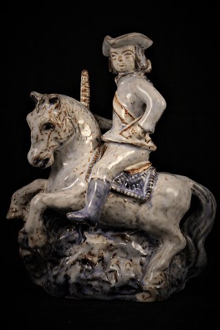 Glazed ceramic figure from L.Hjorth - Denmark.H: 24cm. L: 21cm.