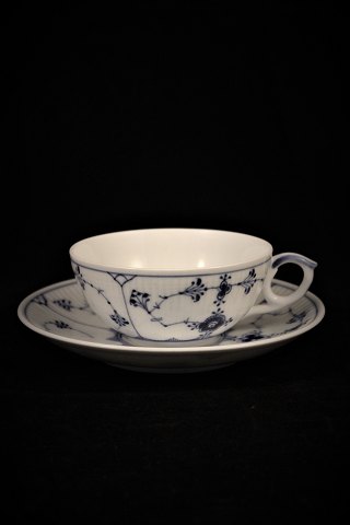 Royal Copenhagen Musselmalet , Riflet tekop. Kop Dia.:9,8cm.RC# 1/76.
