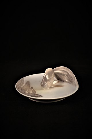 Royal Copenhagen skål med Fisk (Art Nouveau)931. Dia.:11,5cm.
