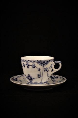 Royal Copenhagen Musselmalet halvblonde kaffekop.1/719.