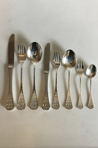 Bjorn Wiinblad Rosenthal Romanze / Romance Sterling silver flatware for 6 persons/48  pieces.