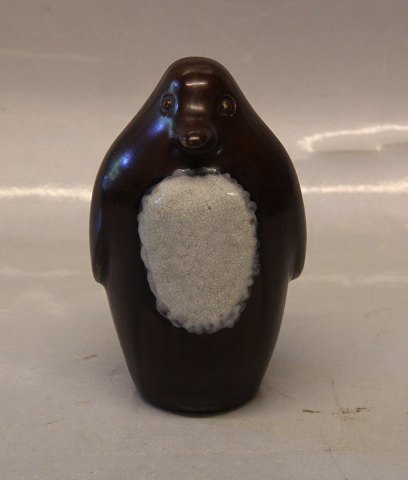 B&G Art Pottery  B&G  340 Penguin Signed Bruun hairline on the back 14 cm