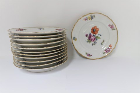 Royal Copenhagen. Saksisk blomst. Kage tallerken. Model #1626. Diameter 15 cm. Produceret før 1890.