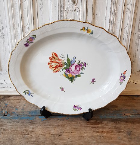 Royal Copenhagen Fuld Saksisk Blomst fad no. 1555 - 30,5 cm.
