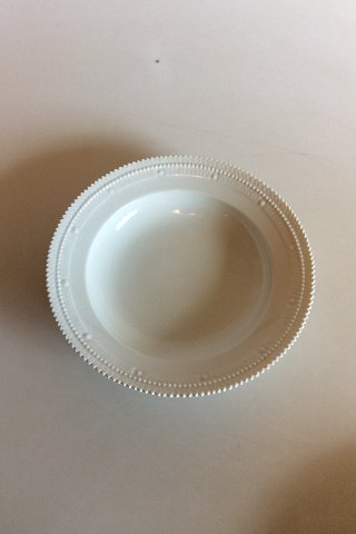 Royal Copenhagen Hvid Flora Danica / Perle Stel Dyb Tallerken No. 3546