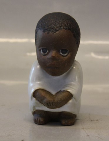 South. African boy sitting 11 cm 1974 Gustavsberg Sweden
