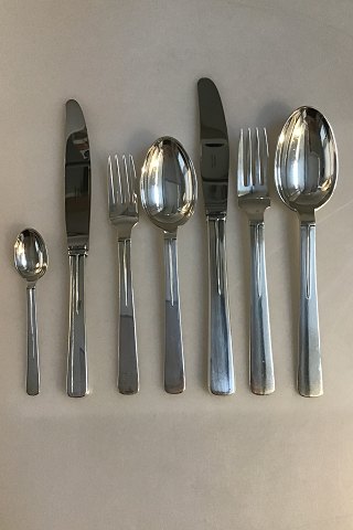 Hans Hansen Arvesølv No 17 Sølv/Sterling Sølv Bestiksæt til 12 personer (74 dele)
