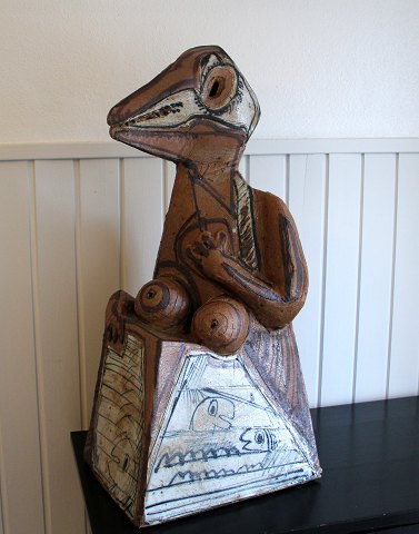 Royal Copenhagen B&G Art Pottery Huge Unique B&G 1976 Figural composition ca 80 x 40 cm Sten Lykke Madsen