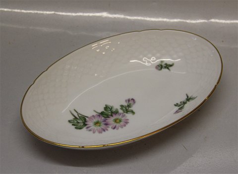 Chrysantemum Pink Bing and Grondahl 039 Oval cake dish 24 cm (314)	