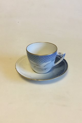 Bing & Grøndahl Måge med Guld Kaffekop med underkop med gennembrudt kant No 305.5