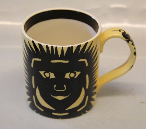 G-1 Mug 9.5 cm. Yellow Silhuettes - Paper cuts by HC Andersen Royal Copenhagen Aluminia Faience