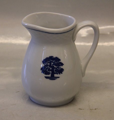 1042 Large Creamer 10.5 cm B&G "The OAK" - Blue Oaktree on seashell tableware Hotel