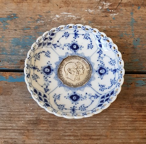 Royal Copenhagen Blue Fluted Full Lace Cuff with Silver Coin - King Frederik IX & Queen Ingrid