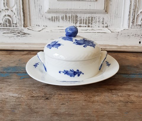 Royal Copenhagen Flettet Blå Blomst smørskål på fast underfad no. 8076