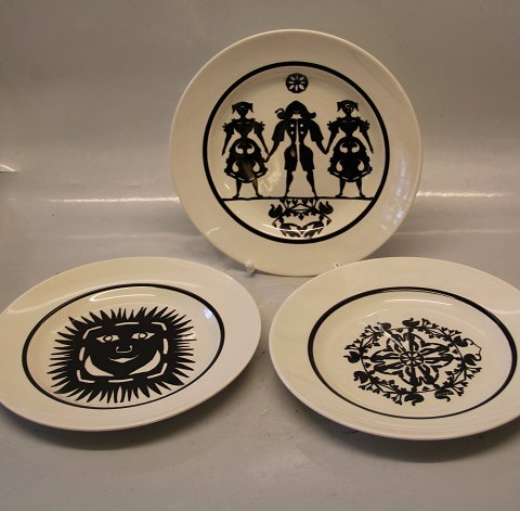 Luncheon plate 21 cm, White Silhuettes - Paper cuts by HC Andersen Royal Copenhagen Aluminia Faience