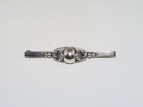 Dansk sølvSmal broche fra ca.  1930-1950