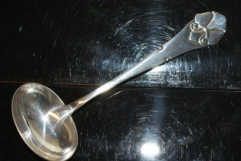 Sauce Ladle French Lily silverLength 18 cm.