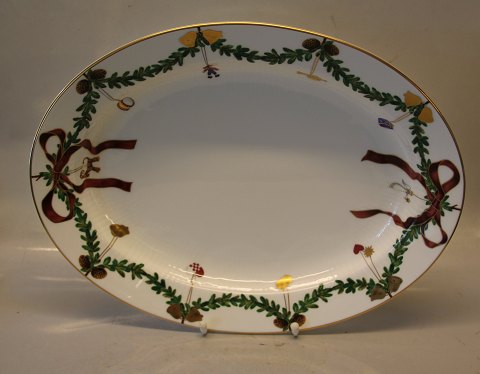 375 Serving dish 37 x 28.5 cm (1017443-2503375) Star Fluted Christmas Royal Copenhagen 