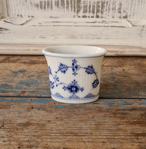 Royal Copenhagen Musselmalet riflet cigaretbæger No. 2183