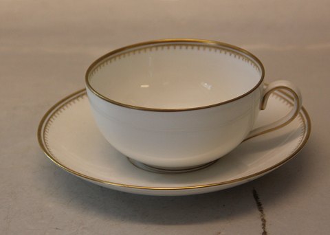 B&G Menuet108 a Lille Tekop 4,7 x 9 cm og underkop 14.2 cm