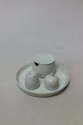 Bing & Grøndahl Henning Koppel White Mustard, Salt- Pepper Shakers and tray no 541, 551, 552 and 361