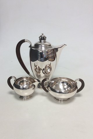 Theodor Sabroe Art Deco Dansk Sølv Kaffesæt med kande, fløde og sukkerskål fra 1942.