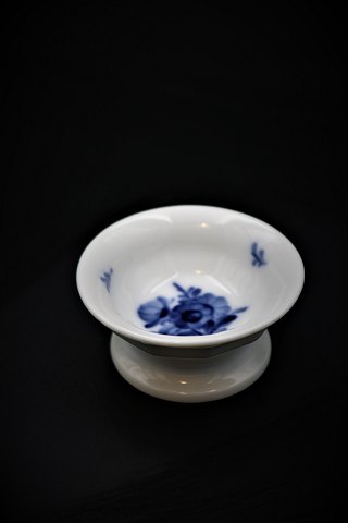 Royal Copenhagen Blue Flower Flower Edged salt bowl. H:3cm. Dia.:6 cm. RC# 10/8585