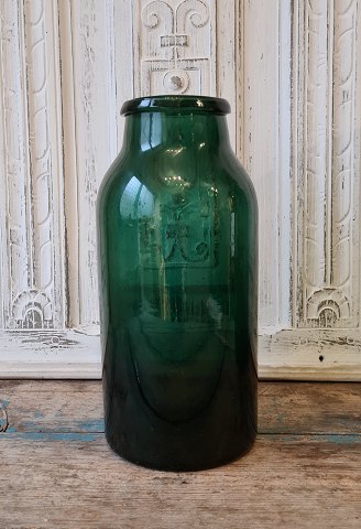 Grønt sylteglasAalborgglasværk 1899.Højde 31 cm.